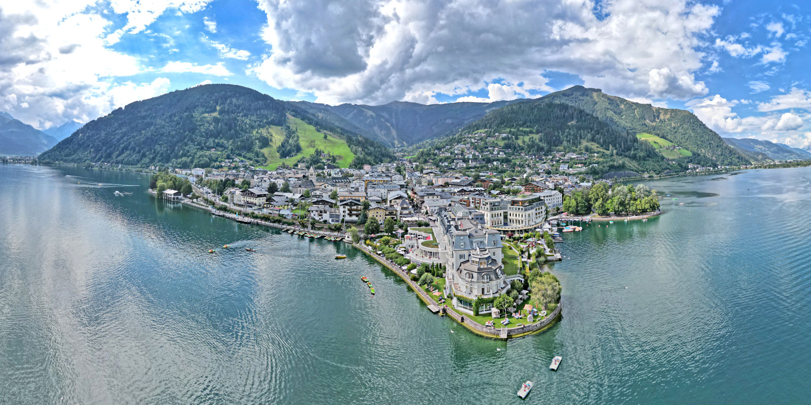 Dronen-Aufnahme-während-Der-Zell-am-See-Tour